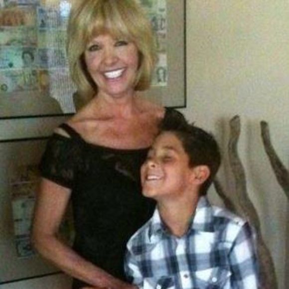 Meet your Posher, Sylvia - Picture 1 of 1